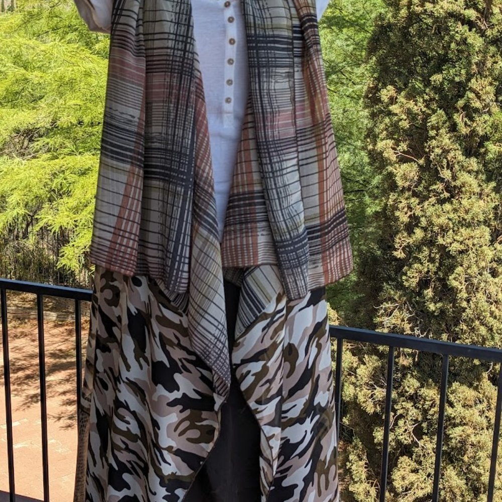 Multi Functional Shear Wrap Camo Plaid, Snake. - image 7